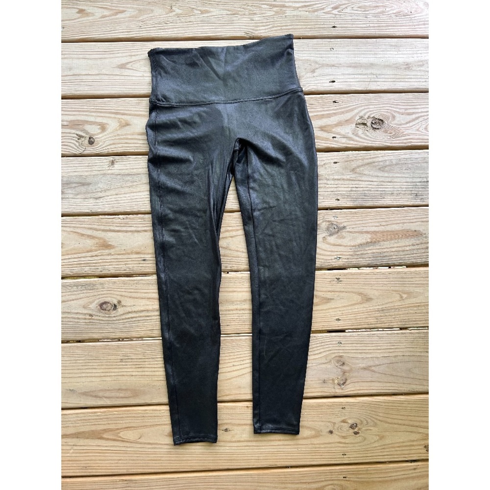Spanx faux leather leggings EUC